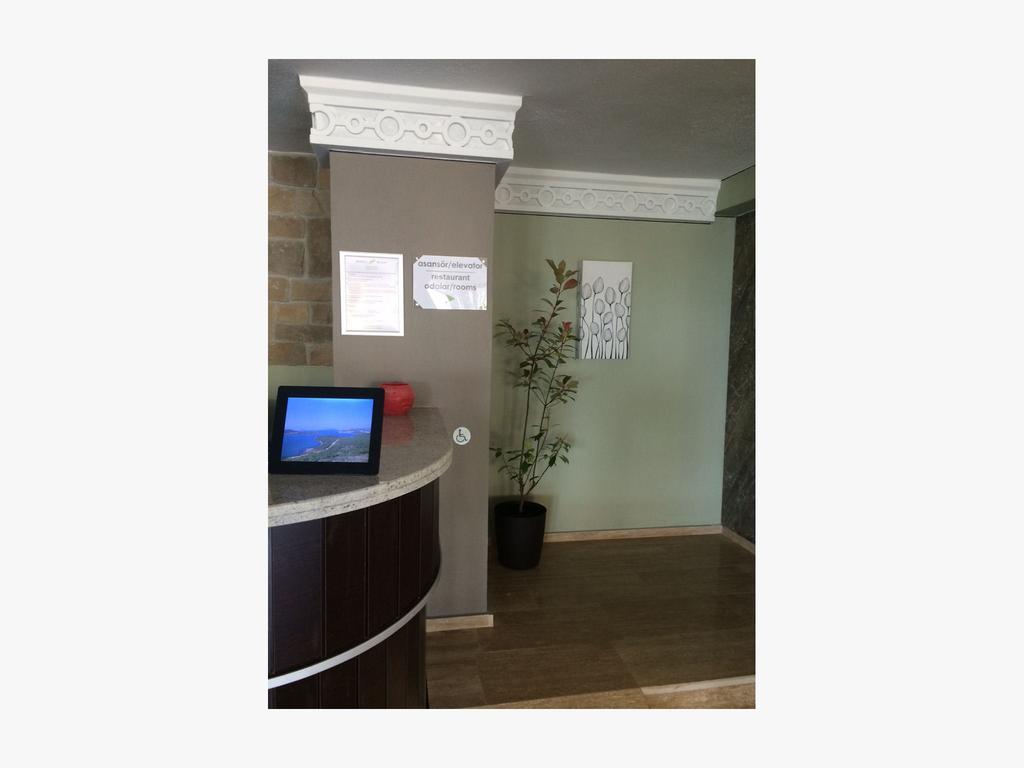 אלטינולוק Hotel Hugo מראה חיצוני תמונה