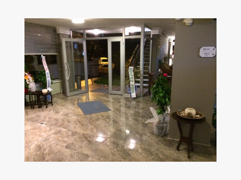 אלטינולוק Hotel Hugo מראה חיצוני תמונה