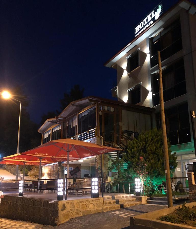 אלטינולוק Hotel Hugo מראה חיצוני תמונה